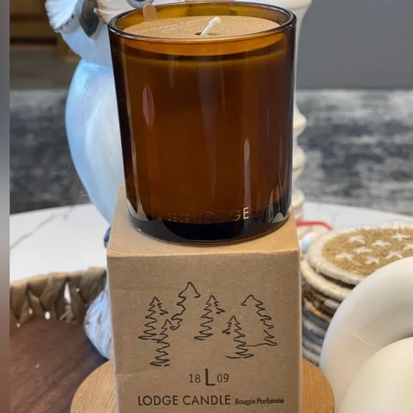 FREE PEOPLE 1809 Collection Candle-Lodge 8oz - Picture 5 of 11